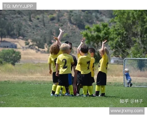 北京足球队的成长之路：从青涩起步到辉煌成就的纪实故事